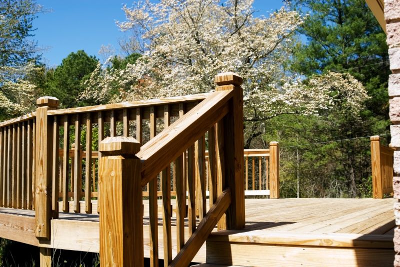 How Decks Improve Outdoor Living Spaces