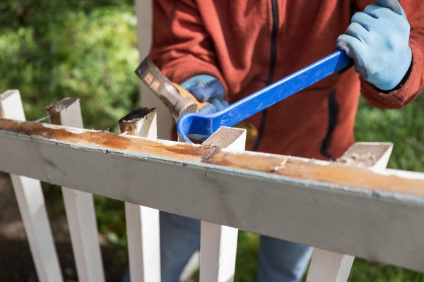 Deck Railing Replacement in Evanston