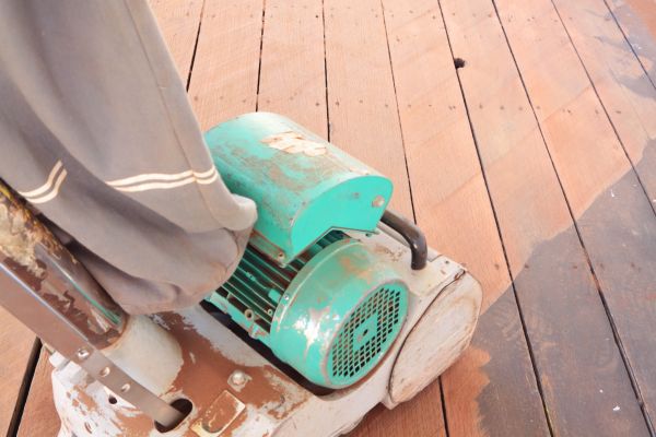 Cedar Deck Sanding in Evanston